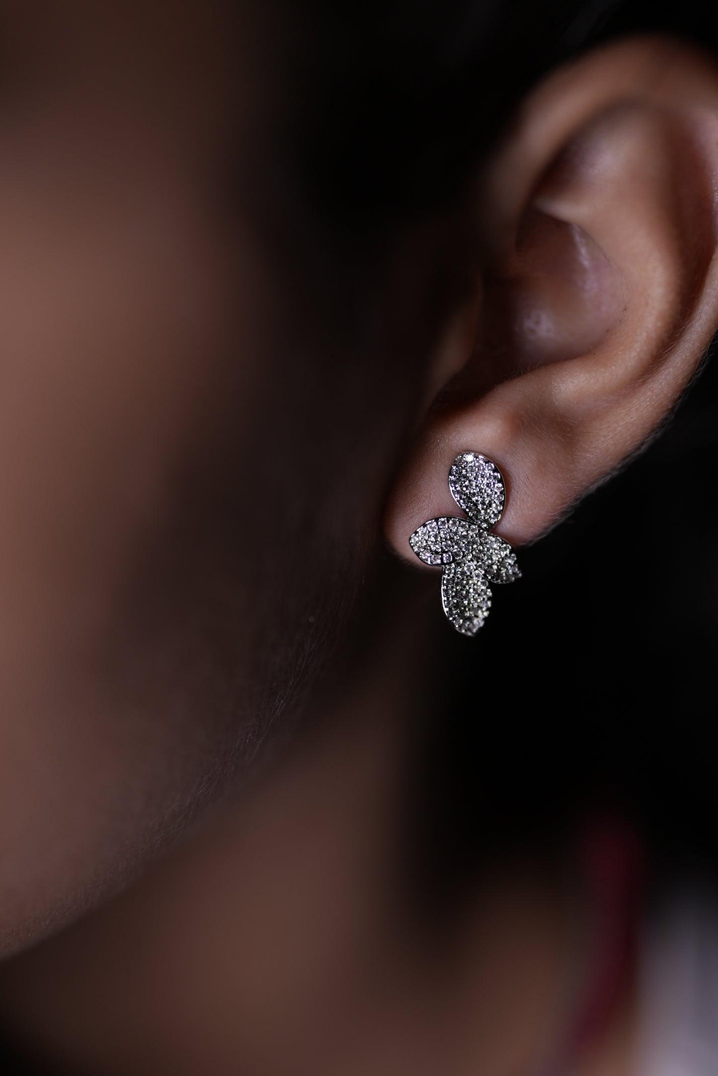 Sparkling Floral Cluster