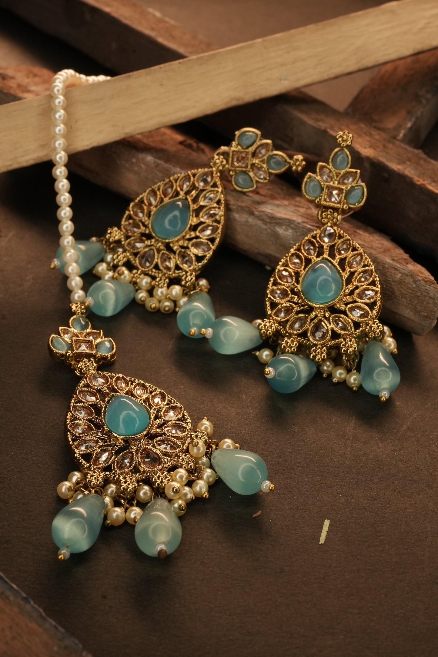 Aarya Kundan Set