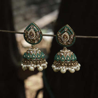 Meher Emerald Kundan Jhumka