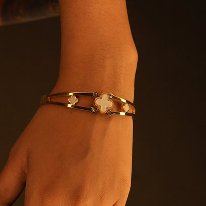 Gold-Tone Clover Motif Bracelet