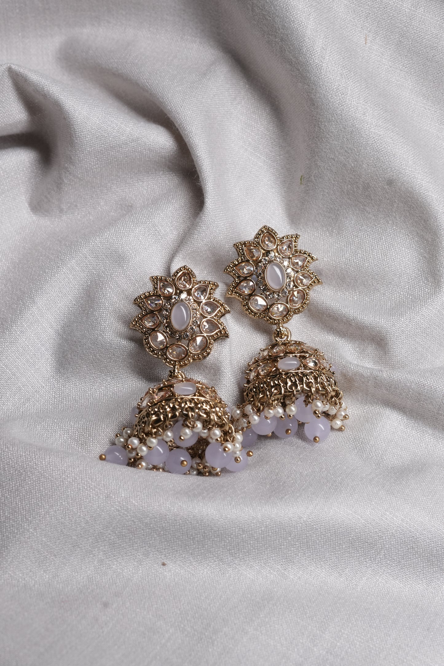 Luxe Lilac Kundan & Pearl Jhumka